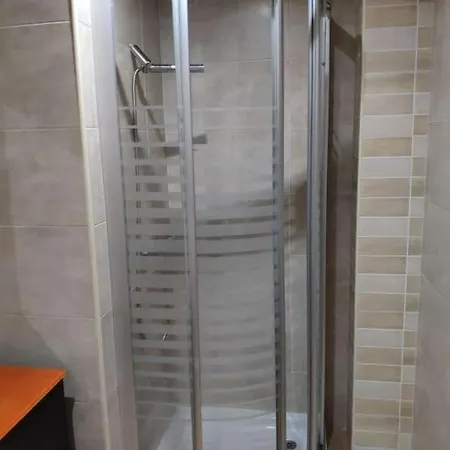 Apartment Precioso Piso+garaje Zona Sanxenxo Grove Portovono