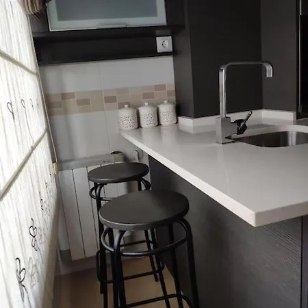 Apartment Precioso Piso+garaje Zona Sanxenxo Grove Portovono